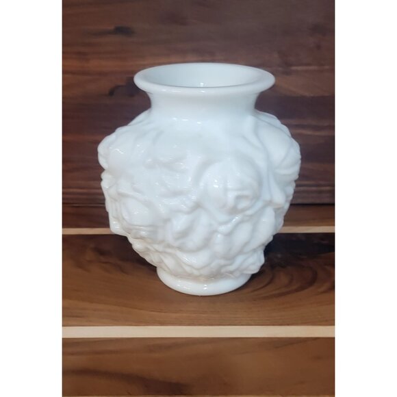 Vintage Milk Glass Rose Vase - Picture 5 of 13